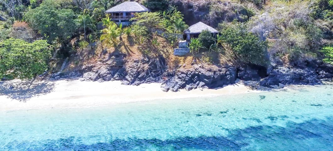 Lodges De Luxe Dans Une Ile Paradisiaque 3 Bedrooms 2 Bathrooms Villa Nosy Ambariovato Madagascar Lodges De Luxe Dans Une Ile Paradisiaque 3 Bedrooms 2 Bathrooms Villa Nosy Ambariovato Madagascar